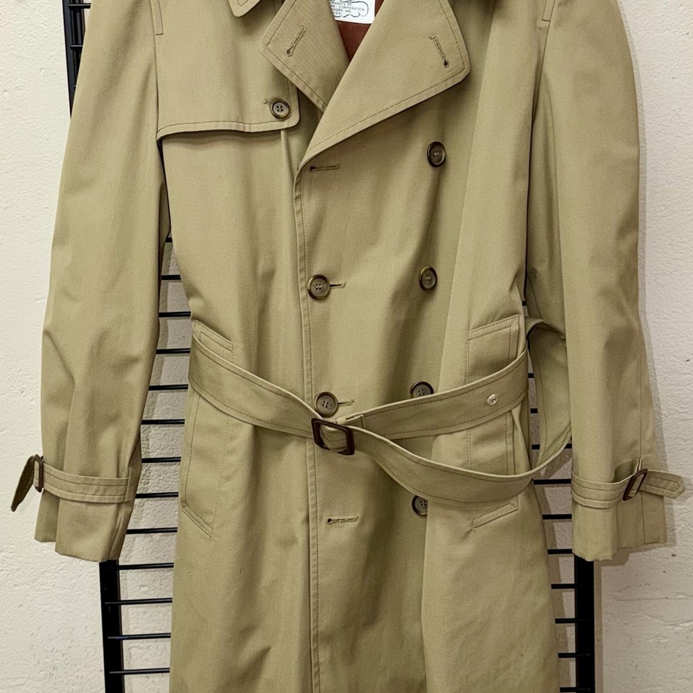 Vintage London Fog Men's Beige Trench Coat